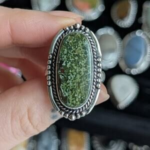 Green Speckled Sterling Silver Ring Retro Vintage Boho Natural Stone Size 8.25